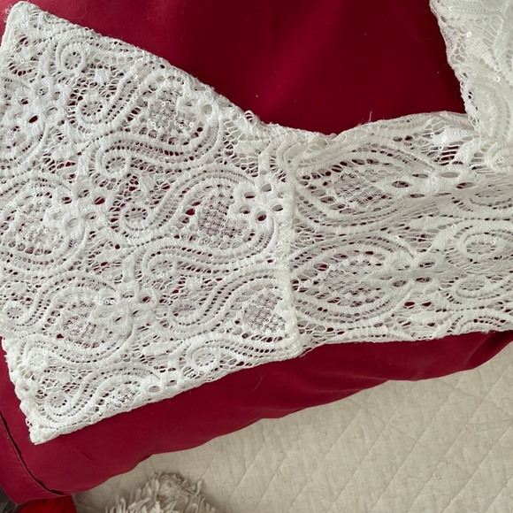 "Alex Evenings" white lace and sequined blouse - Picture 4 of 7